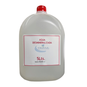 agua desmineralizada